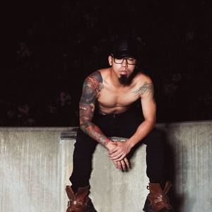 Meet your Posher, Isaac